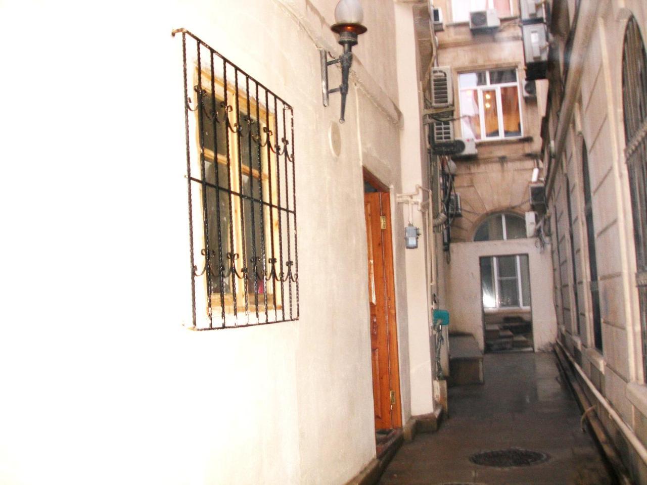 Apartment In Old City Баку Екстер'єр фото